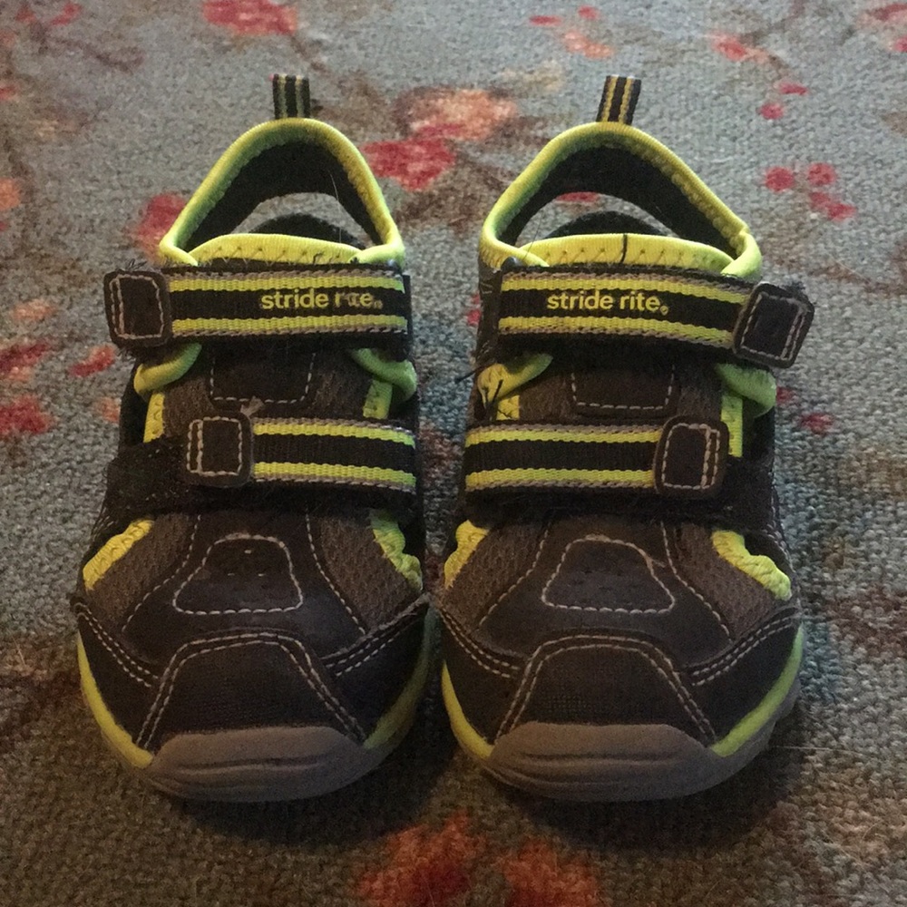 Stride Rite 8m Boys